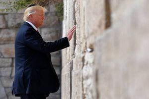 ¿Por qué Trump usa un gorro judío en su recorrido por el Muro de los lamentos si es protestante?