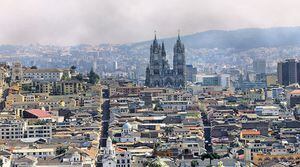 Aumenta la contaminación ambiental en Quito tras pasar a semáforo amarillo