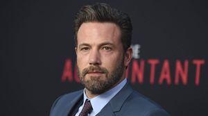 Ben Affleck, todo un galán con su exnovia JLo: " Te ves igual que en 2003"