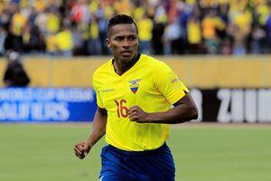 Esteban Paz no confirmó que Antonio Valencia sea el nuevo refuerzo de Liga de Quito