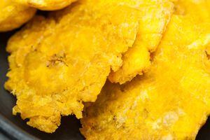 Prepara crujientes tostones en la “air fryer”