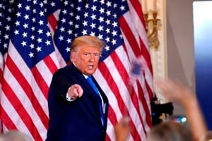 Trump pide a manifestantes que asaltaron el Capitolio regresar a casa en paz pero insiste en el fraude electoral