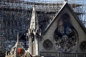 Advierten de presencia de plomo tras incendio en Notre Dame