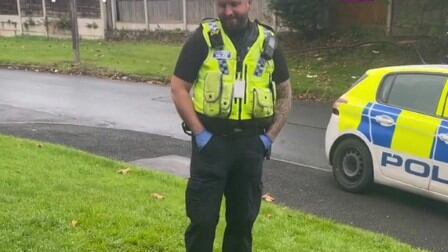 Policía en Halloween