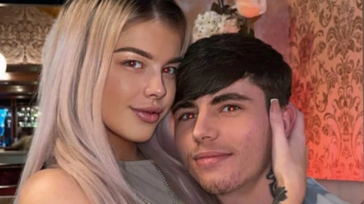 Pareja sin dinero abre OnlyFans y consigue medio millón al mes.