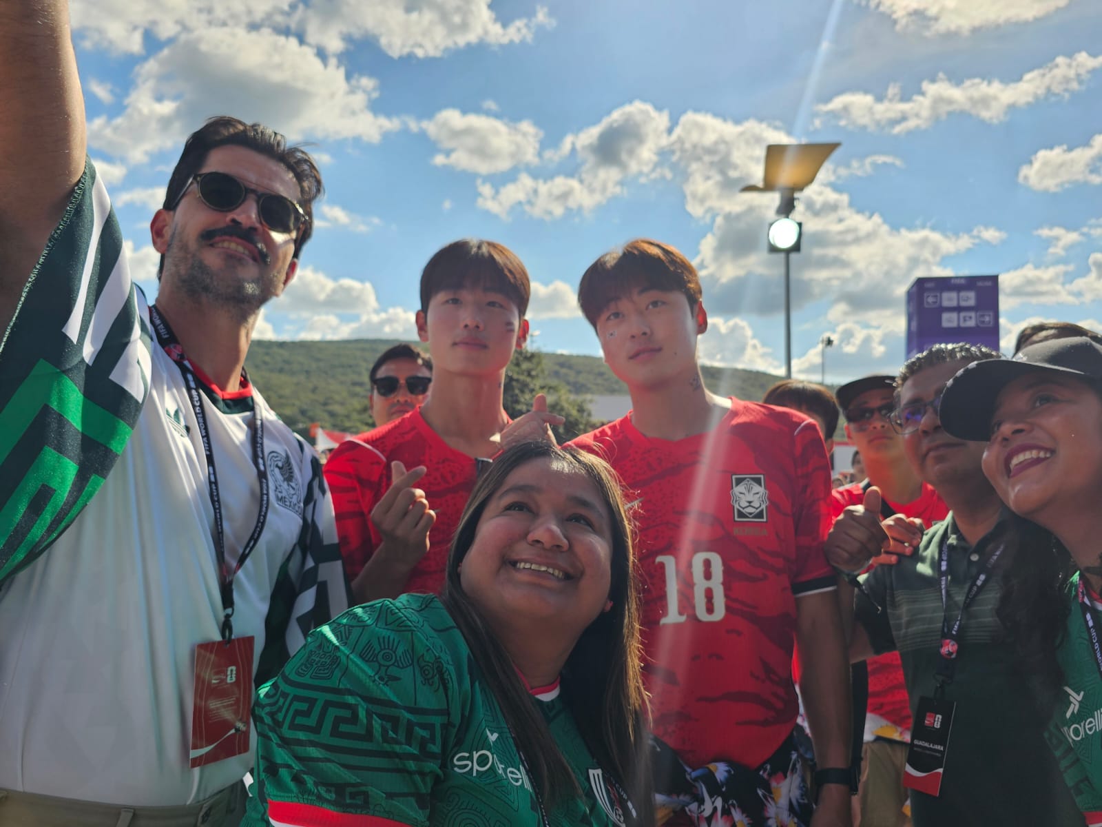 ¡Tener novio coreano no te acerca a BTS! El movimiento 4B alerta sobre idealizar a aficionados del Mundial