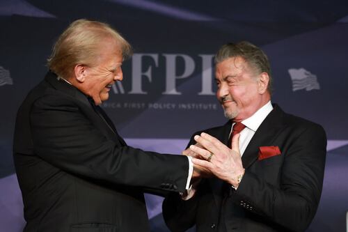Trump nombró a Sylvester Stallone, Mel Gibson y Jon Voight como ‘embajadores especiales de Hollywood’