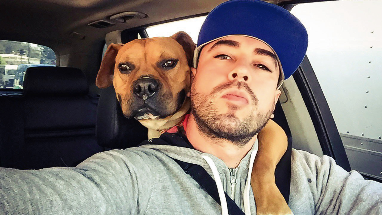 Iván Nava optó por emprender en OnlyFans, para ayudar a los perritos.