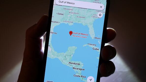 Golfo de México cambia su nombre por América.