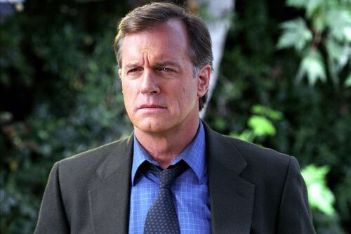 Estrella de ‘7th Heaven’ Stephen Collins, de 77 años, se casó con una ‘superfan’ 40 años menor que él