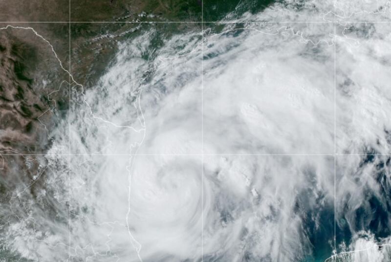 NOAA recomienda a las autoridades ordenar evacuación por Francine debido a su riesgo como huracán en EEUU