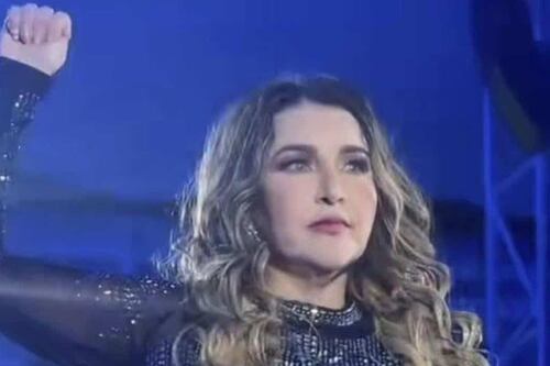 El significado de la seña de auxilio que hizo Alicia Villarreal en pleno concierto