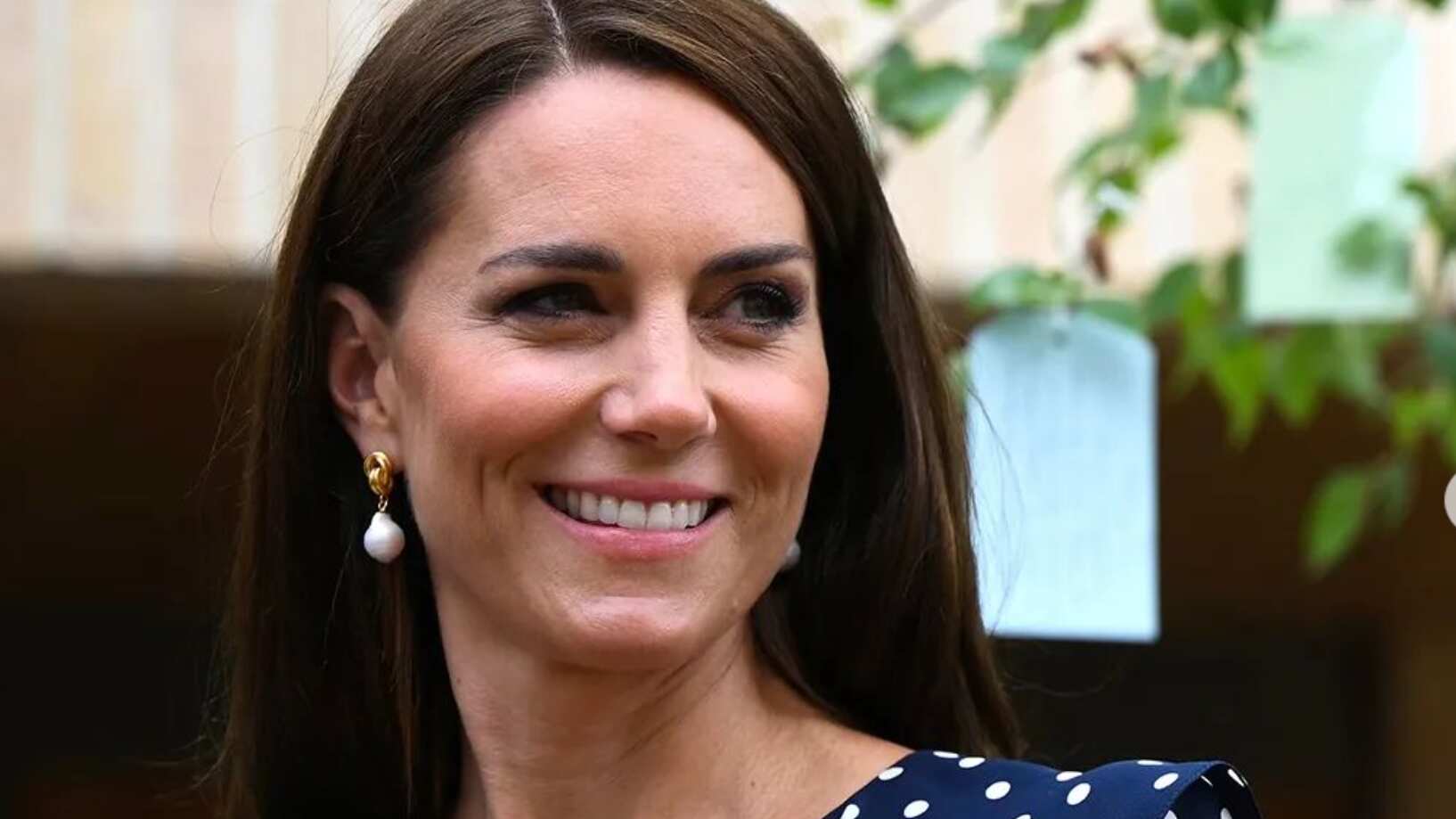 Un momento muy duro para la monarquía británica