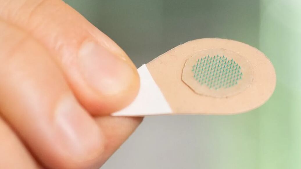 Los tatuajes de micro agujas garantizan no se dolorosos, sin sangrados y más económicos que los tradicionales