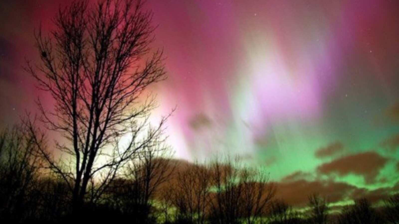 Aurora boreal sobre Estados Unidos