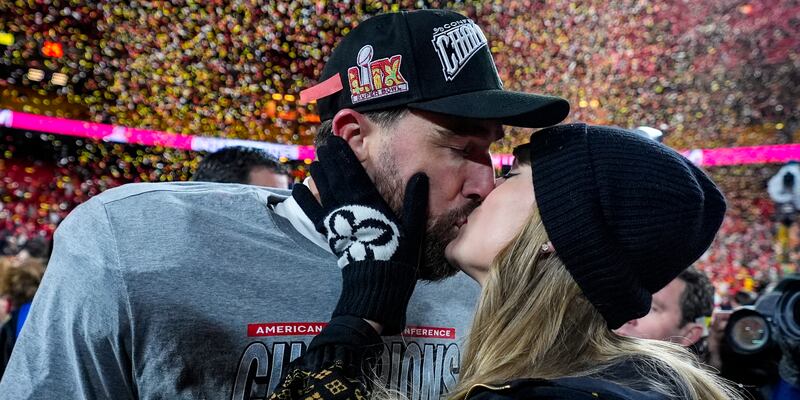 Le pedirá matrimonio a Taylor Swift? Travis Kelce se muestra tímido y evasivo ante las preguntas – Metro World News
