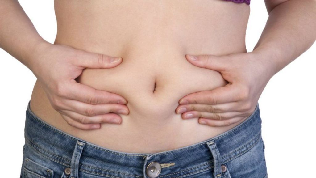 Muchas mujeres retienen líquido mediante la menstruación.