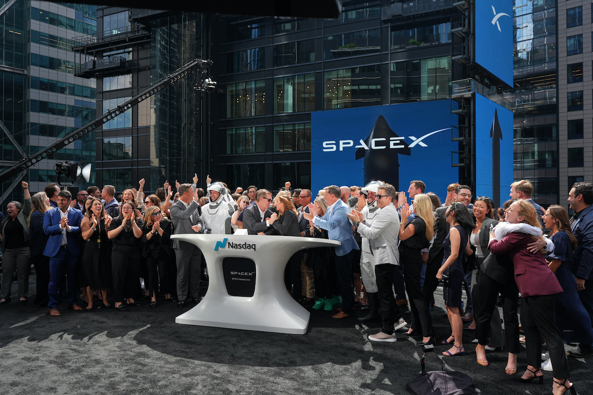 ¿SpaceX despega o infla una burbuja? La apuesta por Elon Musk que divide a Wall Street