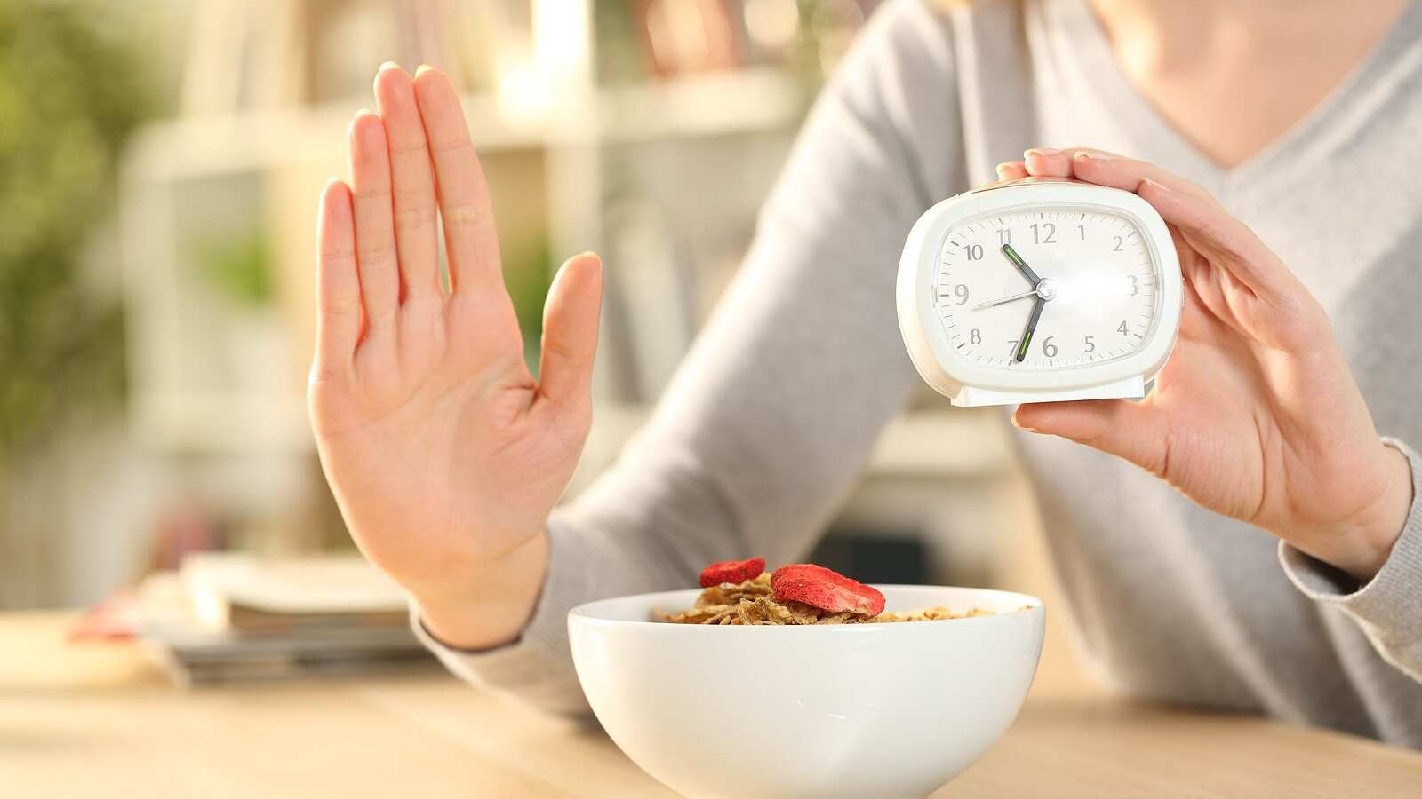 Estudio revela que puedes perder peso con el ayuno intermitente