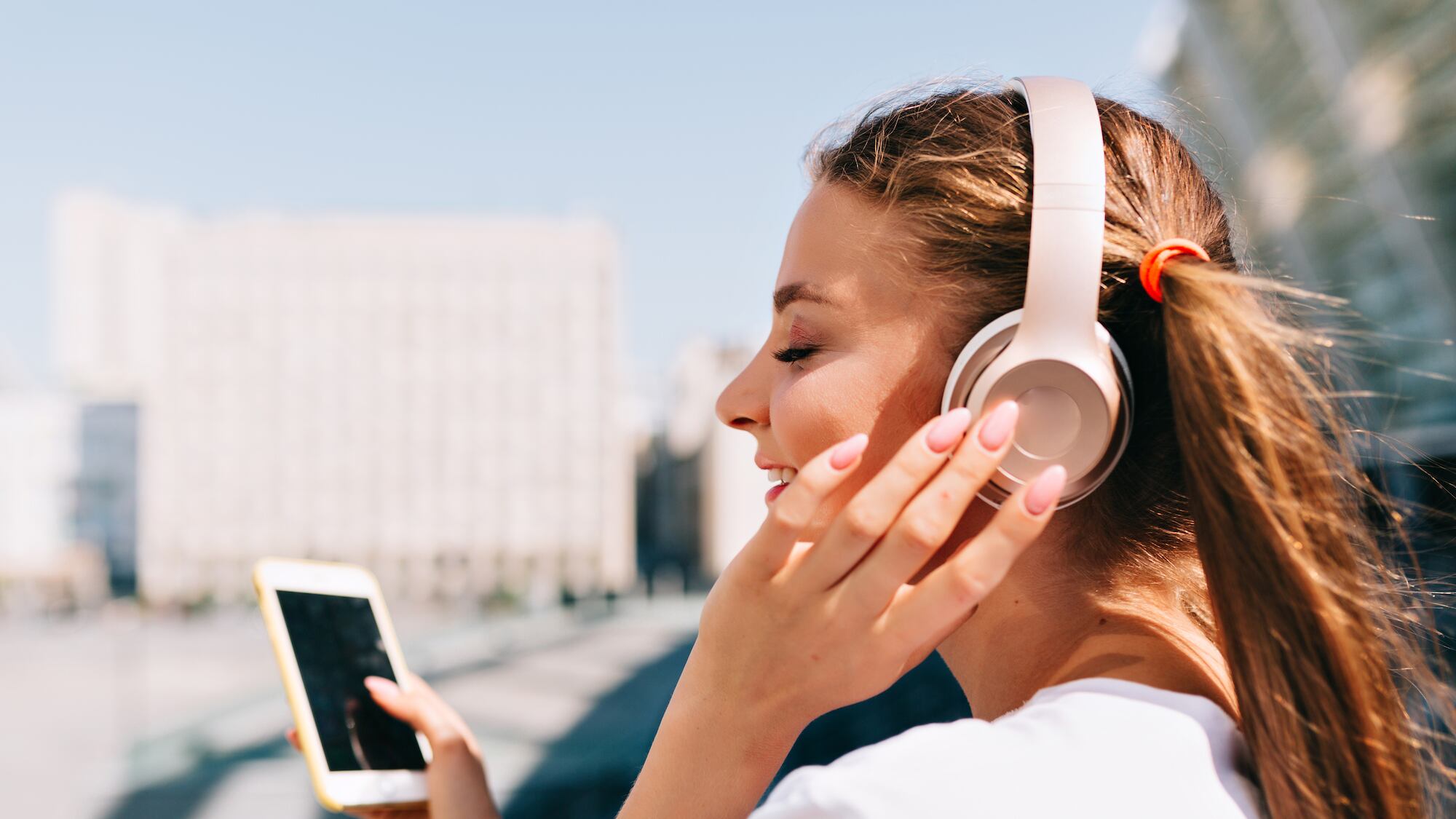 Estas son las cinco canciones del pasado que revivieron y ahora son virales en TikTok