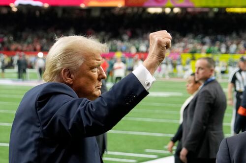 Así vivió Donald Trump el triunfo de los Philadelphia Eagles en el Super Bowl