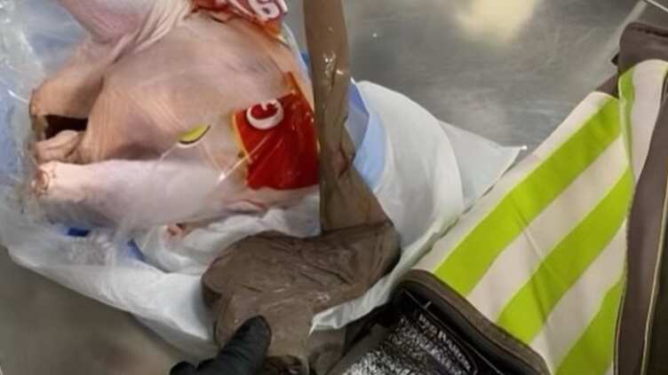 La mujer pensó que se saldría con la suya