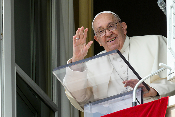 El papa Francisco sufre dos episodios de insuficiencia respiratoria.