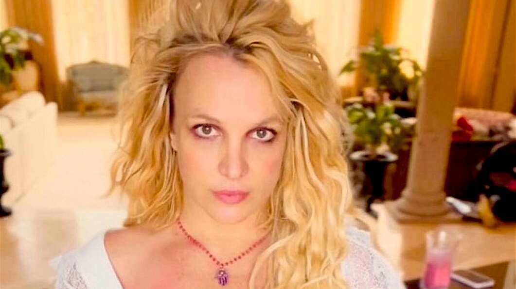 La cantante decidió compartir una carta en sus redes sociales.