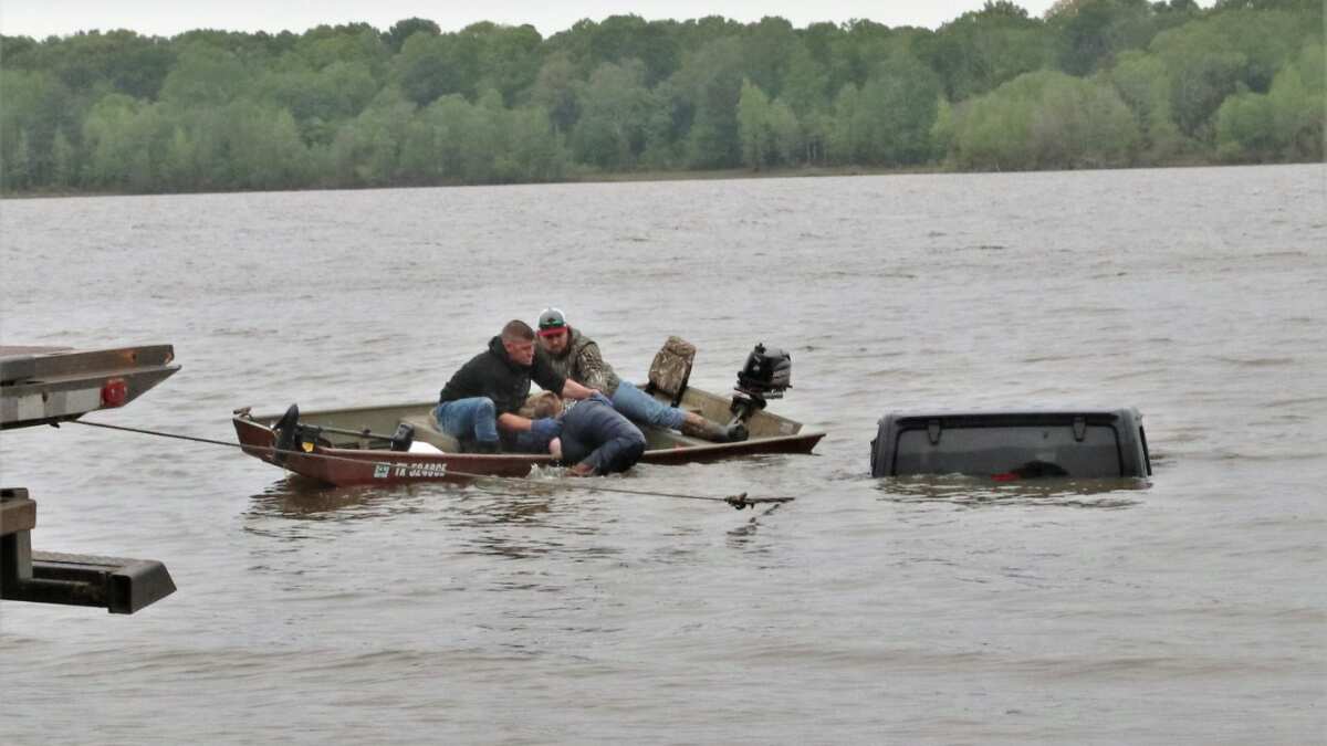 La solidaridad de este pescador salvó la vida de una persona