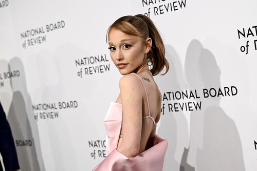 Estrellas cada vez más delgadas sorprendieron en los SAG Awards en medio del aumento del uso del Ozempic