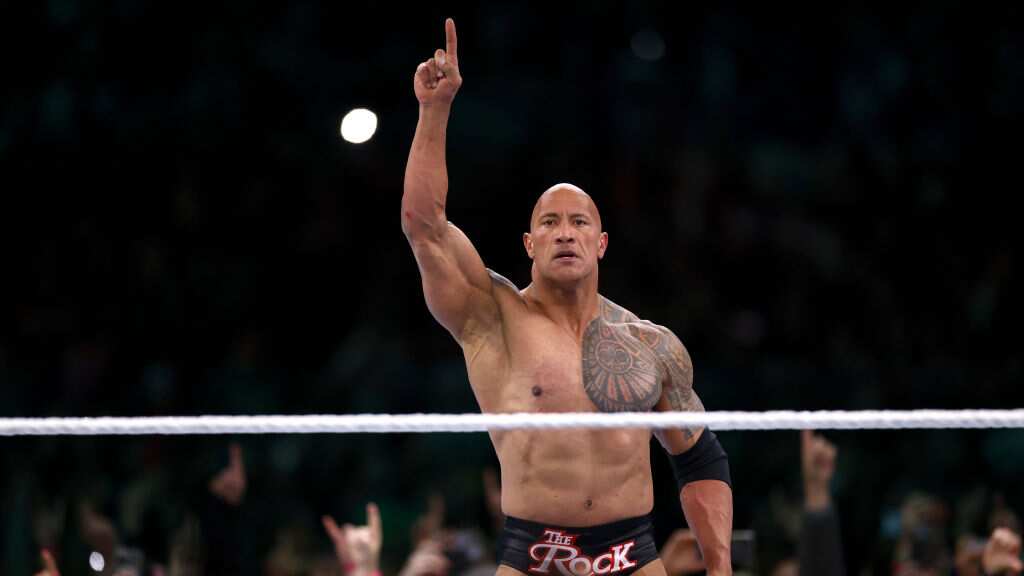 Dwayne "La Roca" Johnson en WrestleMania 40.