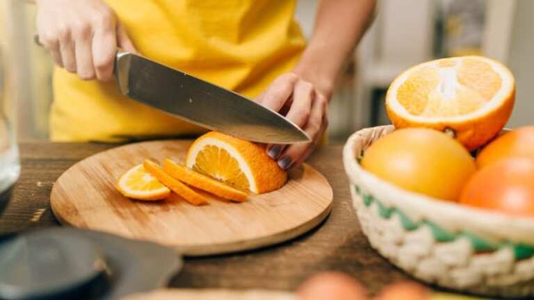 La naranja previene la visión borrosa.