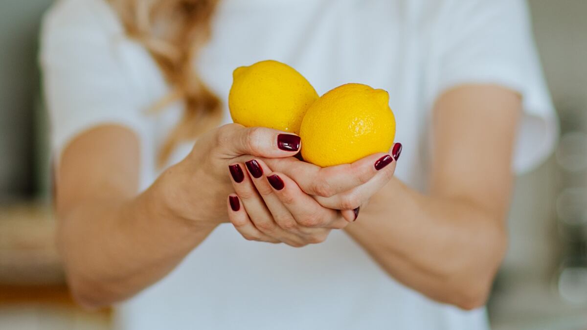 Tanto el limón como la mente funcionan para la desaparición de los parásitos intestinales en el ser humano.