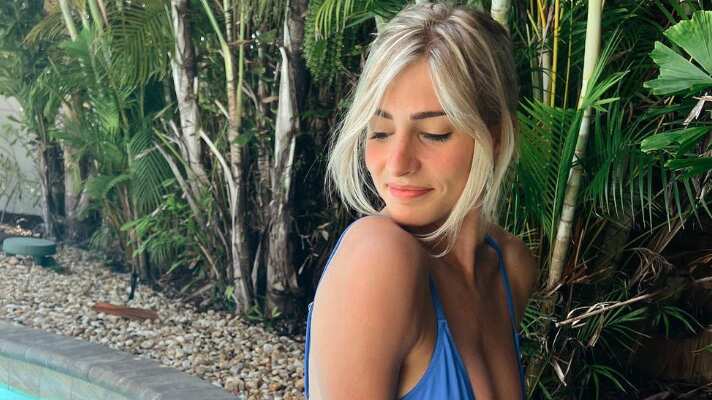 La rubia deslumbra en sus redes sociales.