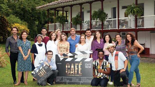 “Café con aroma de mujer”