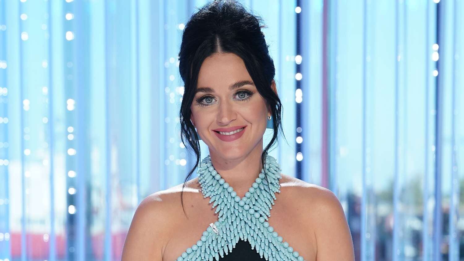Katy Perry indigna tras hacerle bullying a una joven madre