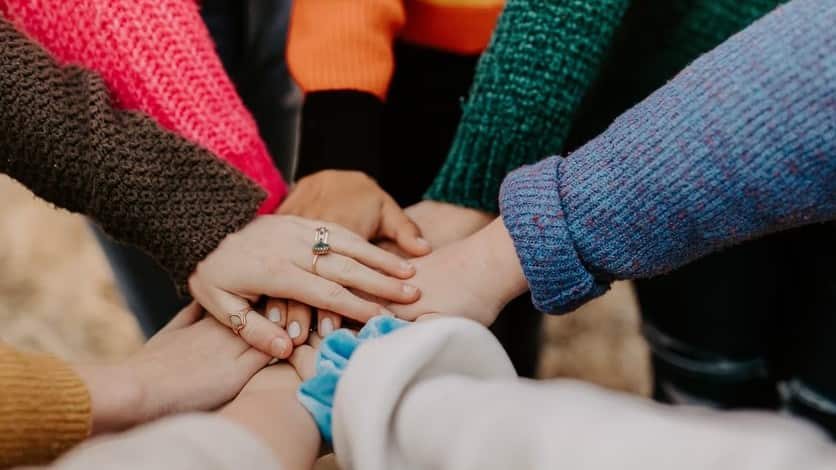 Analiza tus dedos y descubre rasgos de tu personalidad