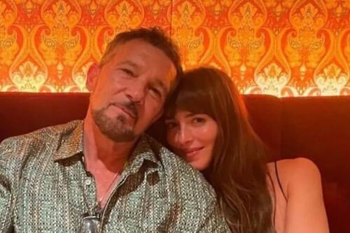 Antonio Banderas publica emotiva foto con Dakota Johnson