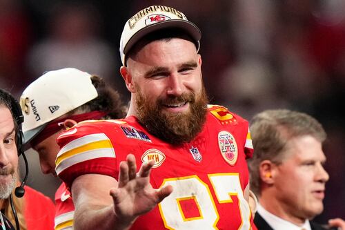 Se decidió: Travis Kelce anuncia que seguirá en la NFL con los Chiefs