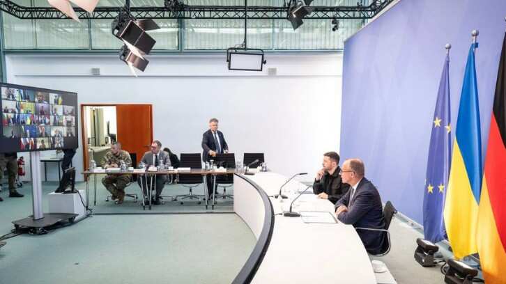 Friedrich Merz y Volodímir Zelensky