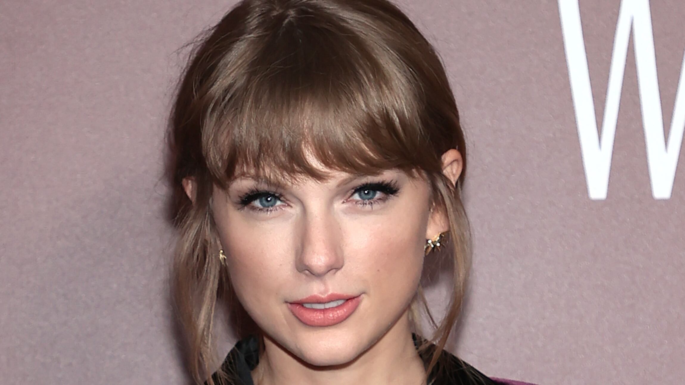 Taylor Swift. / Foto: Dimitrios Kambouris/Getty Images.