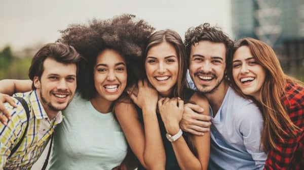 El tiempo con amigos hace que tu vida sea más feliz | Foto: Referencial