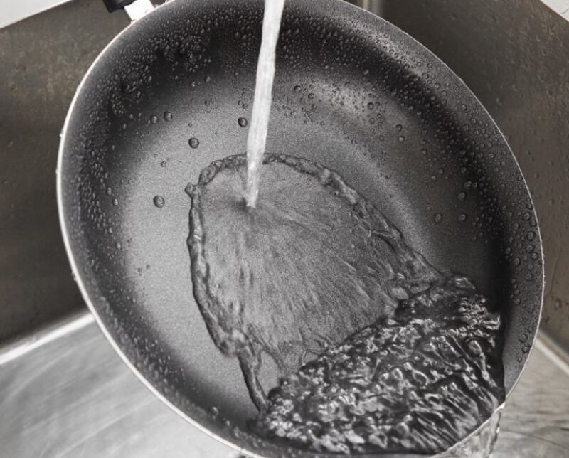 Mantenga sus sartenes en óptimo estado
