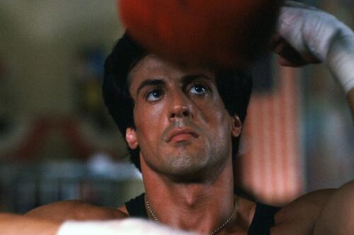 Nueva película de Sylvester Stallone contará con doblaje realizada con Inteligencia Artificial