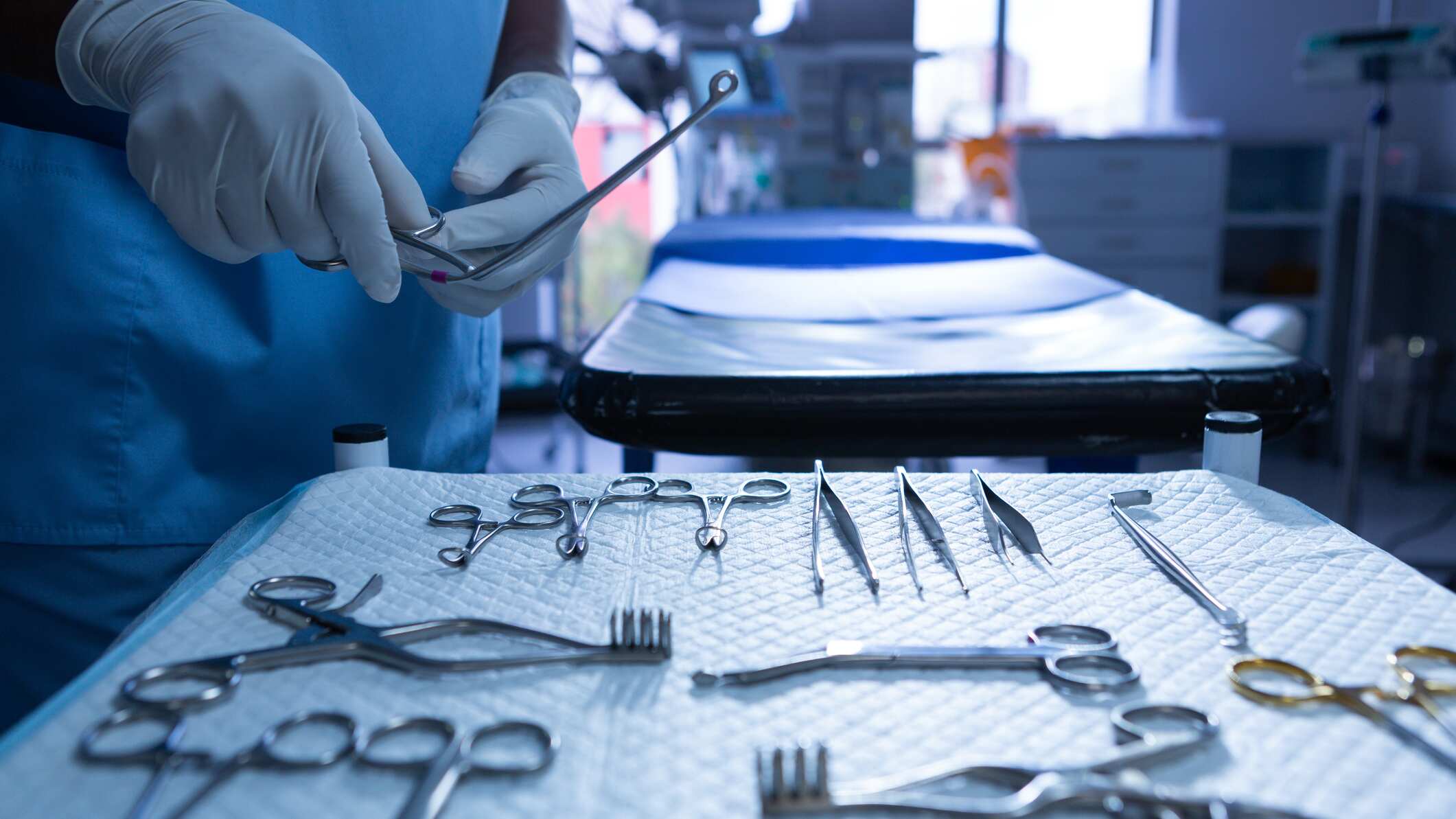 Las cirugías deben cumplir estándares en los cuidados.