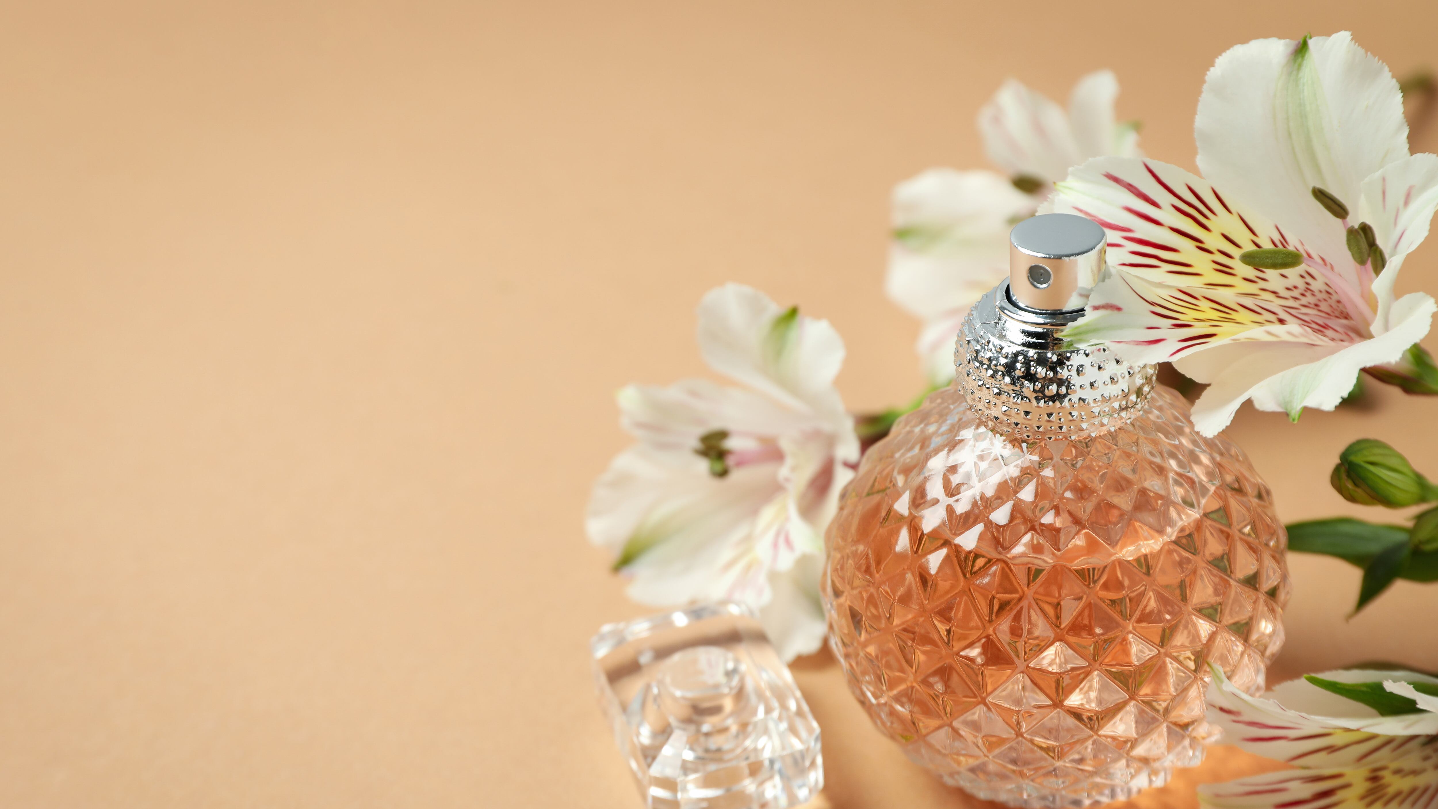 Perfume feminino