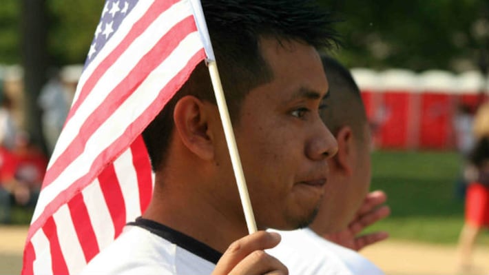 La inmigración es un tema preocupante para los latinos en Colorado.