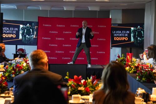 Las buenas relaciones laborales pueden impulsar tu éxito y bienestar