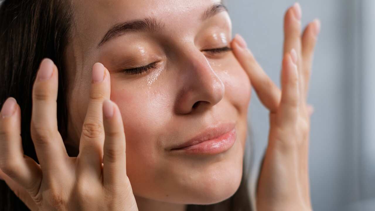 Tres aclaradores de ojeras para eliminar el color y las molestas bolsas alrededor de los ojos