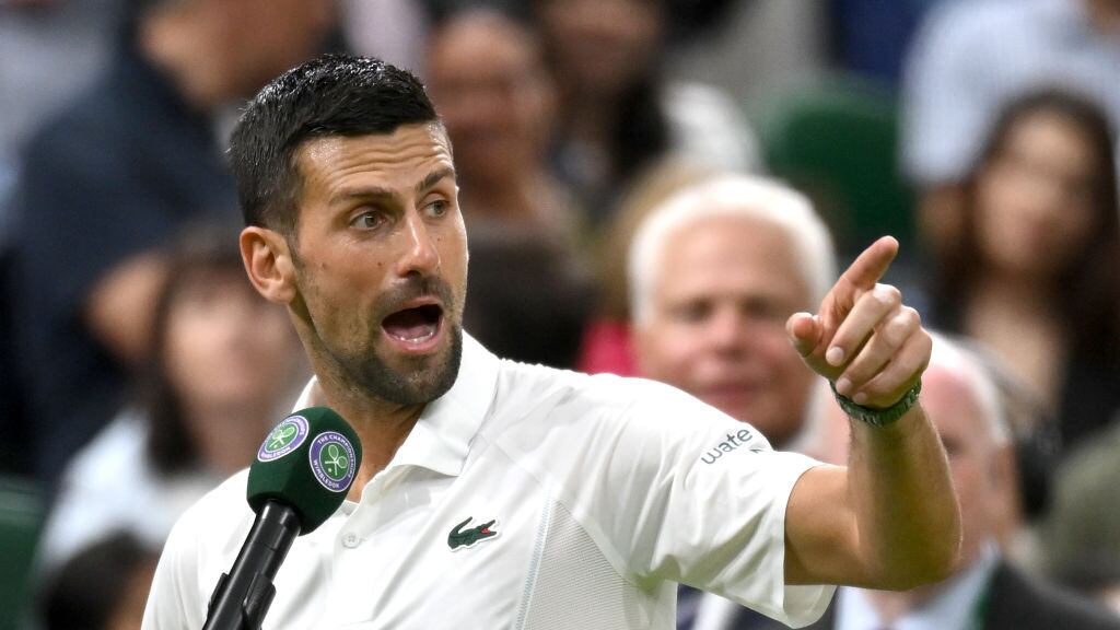 Novak Djokovic explotó contra el público de Wimbledon tras supuestos abucheos durante su partido contra Holger Rune. Imagen: Getty Images.